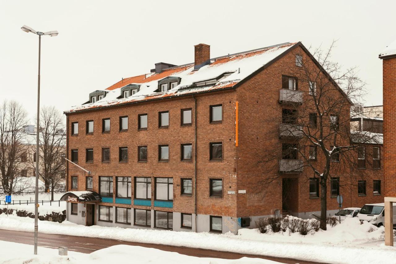 2Home Hotel Gävle Buitenkant foto